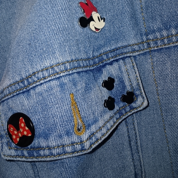Disney Denim Jacket with Minnie Mouse Pins - Picture 3 of 5